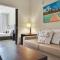 Luxury Beach Front Suite with Rooftop Pool - هوليوود