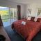 Beachfront Kapiti Sands, up to 25 guests! - 帕拉帕拉乌穆
