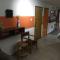 3 Air Conditioned brs with Office Area, Gated Parking and Free Mini Pool Table - León