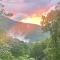Smokey Mountain Getaway - new renovation - Mountain Views with Sunsets - 惠提尔