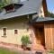 Little Cottage No.100