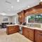 Stylish 2br 3ba with Heated Pool plus Beach Walkable - Fort Lauderdale