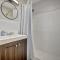 Stylish 2br 3ba with Heated Pool plus Beach Walkable - Fort Lauderdale