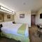 Microtel Inn and Suites by Wyndham Toluca - 托卢卡