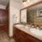 Premier 2 Bedroom Ski In, Ski Out Lone Eagle Condo With The Best Access To Skiing In Keystone - Keystone