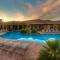 The Turtle Wall Suite-D6 Lovely Ground Floor Suite Near Indoor Pool and Tennis Courts w BBQ