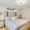 Boat Dock and Pool Bayfront Crystal River Home - كريستال ريفر
