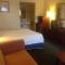 Eunice Plaza Motel