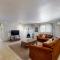 Old Santa Fe Manor - Unit A