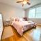 Charming 3BR Apartment in the Heart of Richmond - 里士满