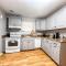 Charming 3BR Apartment in the Heart of Richmond - 里士满