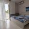 Apartments & Rooms Samohod