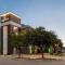 La Quinta by Wyndham San Antonio North Stone Oak