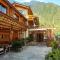TIBET Guest house 虎跳峡卓玛客栈