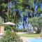 Aroma Beach Bungalows