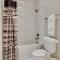 4BD Haven in the Nations, walk to bars and restaurants! Minutes to Broadway! - ناشفيل