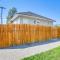 Pet-Friendly Home with Fenced Yard and Game Room! - توين فولز