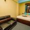 Rest Up Thamel Hostel - كاتماندو