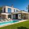 Modern villa Tia I with outdoor pool in Porec - Nova Vas