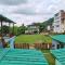 LandLopers Hostel