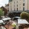 Au FormiDole, terrasse avec vue canal