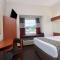 Microtel Inn and Suites by Wyndham - Lady Lake/ The Villages