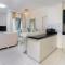 White Sage Full Burj View 1BR in Dubai Mall - Dubaj