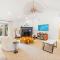 Venice Home with Game Room, Theater, Pool and Spa - Los Angeles