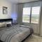 Luxury Skyrise Condo Downtown Jax - 杰克逊维尔