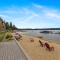 New* Lake Time - Crystal Beach - Lakefront - Beach - Seasonal Pool - McCall