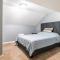 MAGNITO Mini-Mansion at IAH with pool & gym - همبل