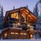 Lush Mountain Accommodations - Golden