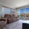2 Bedroom Oceanfront Apartment with Sea Views - Kapské Město