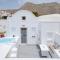 Commercio Suites Santorini - Emporio