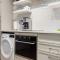 KING Bed - Premium STUDIO Suite - Ski Valet - Village