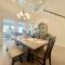 Elegant Conroe Getaway with Game Room & BBQ - Conroe