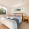 Seaviews on Second- 100 metres from Onetangi Beach! - Onetangi