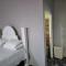 Airport Heights Apartment