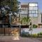 Lindsay Manor VaNa 4BHK Private Pool 1KM Beach
