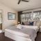 Vintners - spacious, 2 bdrm wings, nature setting