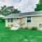 Centrally Located Merritt Island Cottage with Deck! - Merritt Island