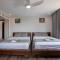 Green Meadow Villa