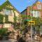 Rays Bucktown Bed and Breakfast