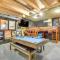 Game Room, Hot Tub and Mtn View Bonney Lake Retreat