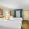 Super 8 by Wyndham Eagle Pass