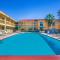 Super 8 by Wyndham Eagle Pass