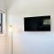 Coastlight - Modern Beachside Studio in Woonona