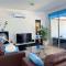 3 Bedroom Seaview Villa direct in Coral Bay with Pool