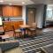 AmericInn by Wyndham Chanhassen - Chanhassen