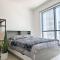 Cosy Modern Studio with Lake View and Rooftop Pool in JLT Dubai - Dubaj